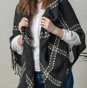 Large Triangle Poncho